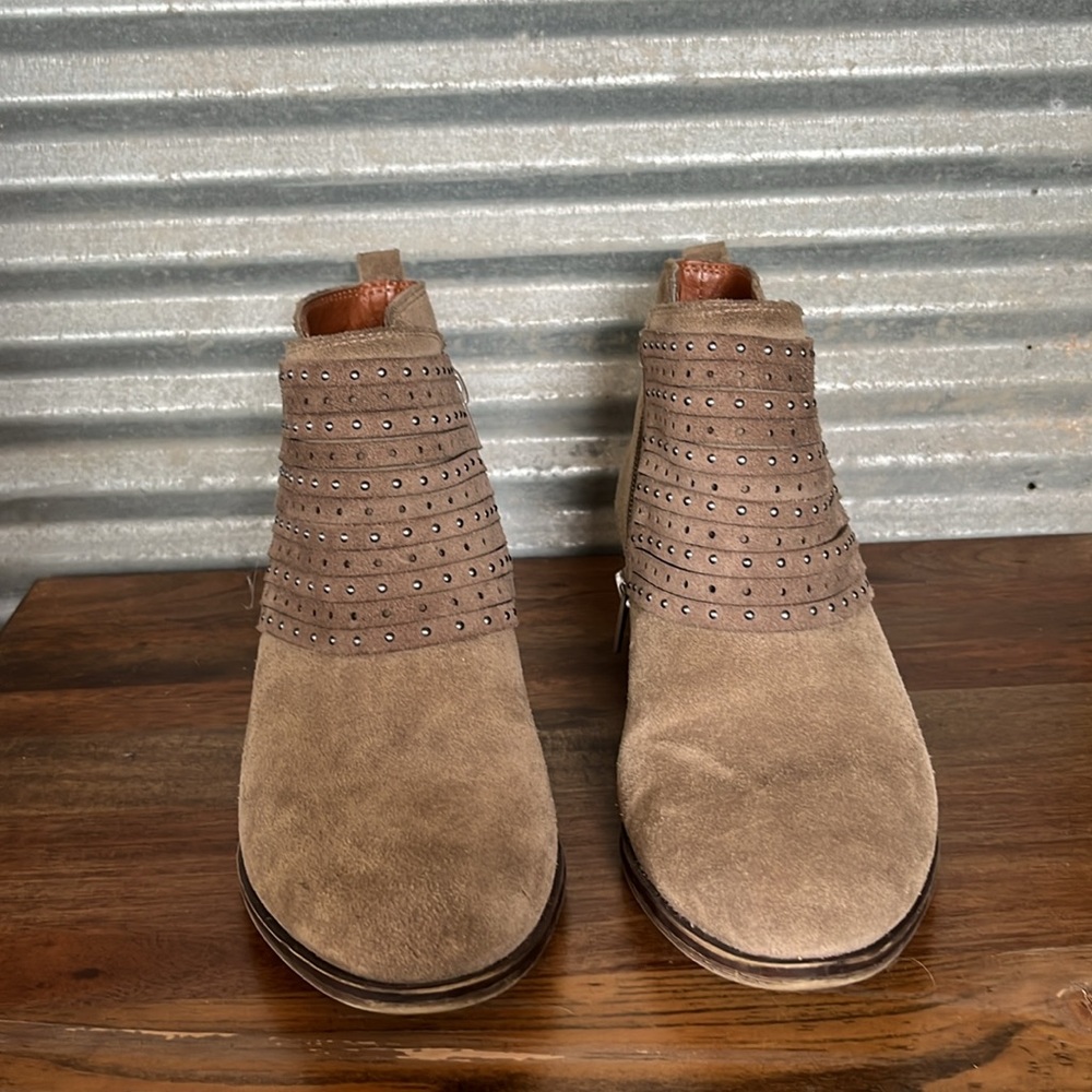 Lucky Brand booties. Like new. Women’s size 8